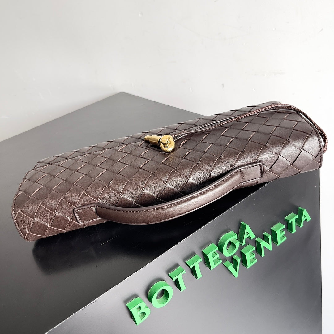 Andiamo Woven Leather Clutch Bag