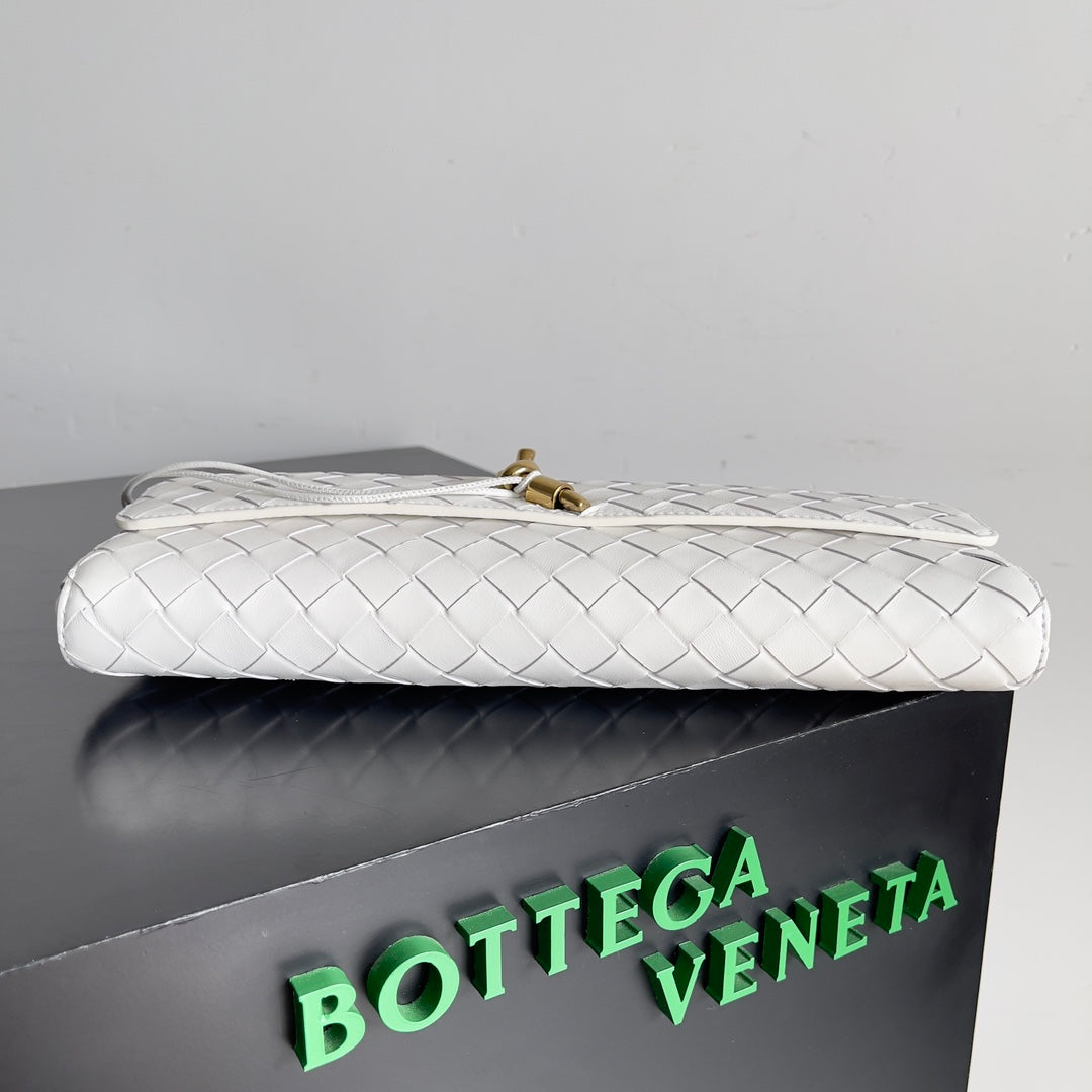 Andiamo Woven Leather Clutch Bag