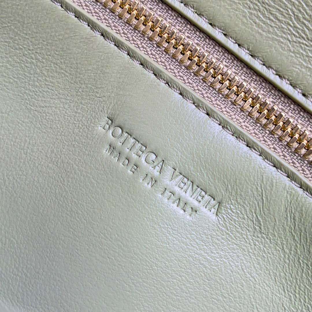 Andiamo Woven Leather Clutch Bag