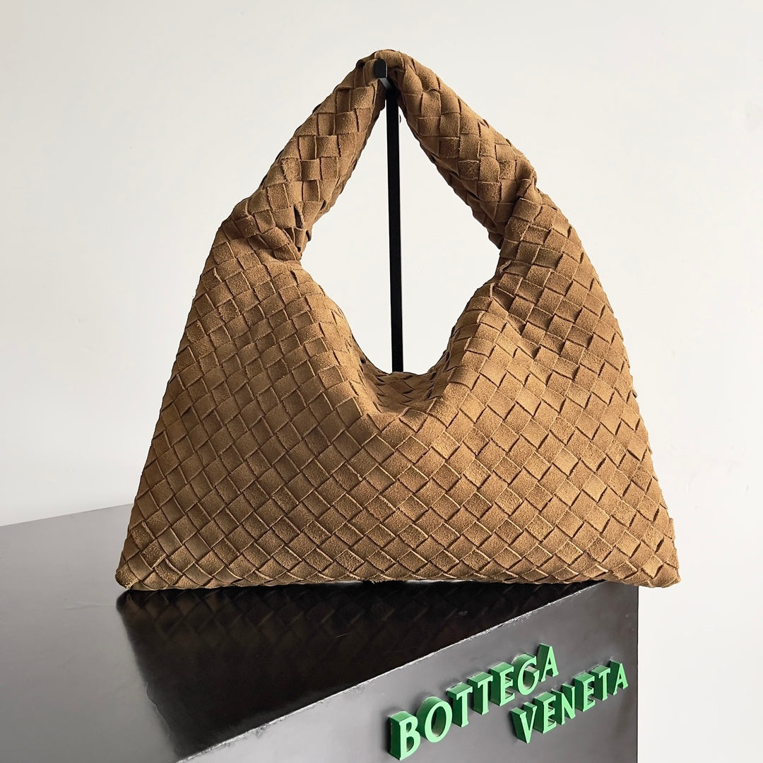 Woven Leather Medium Hobo Shoulder Bag