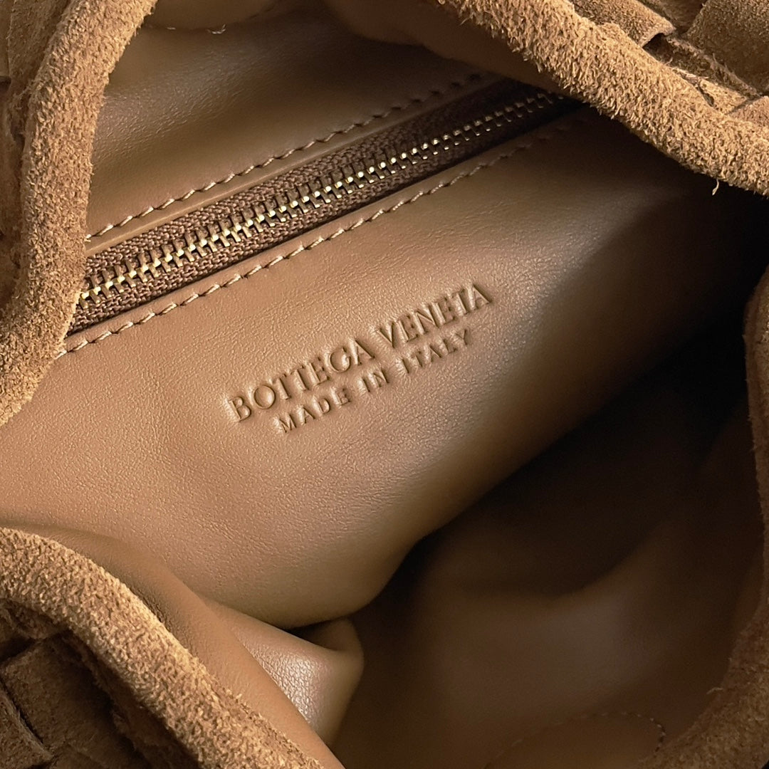 Woven Leather Medium Hobo Shoulder Bag