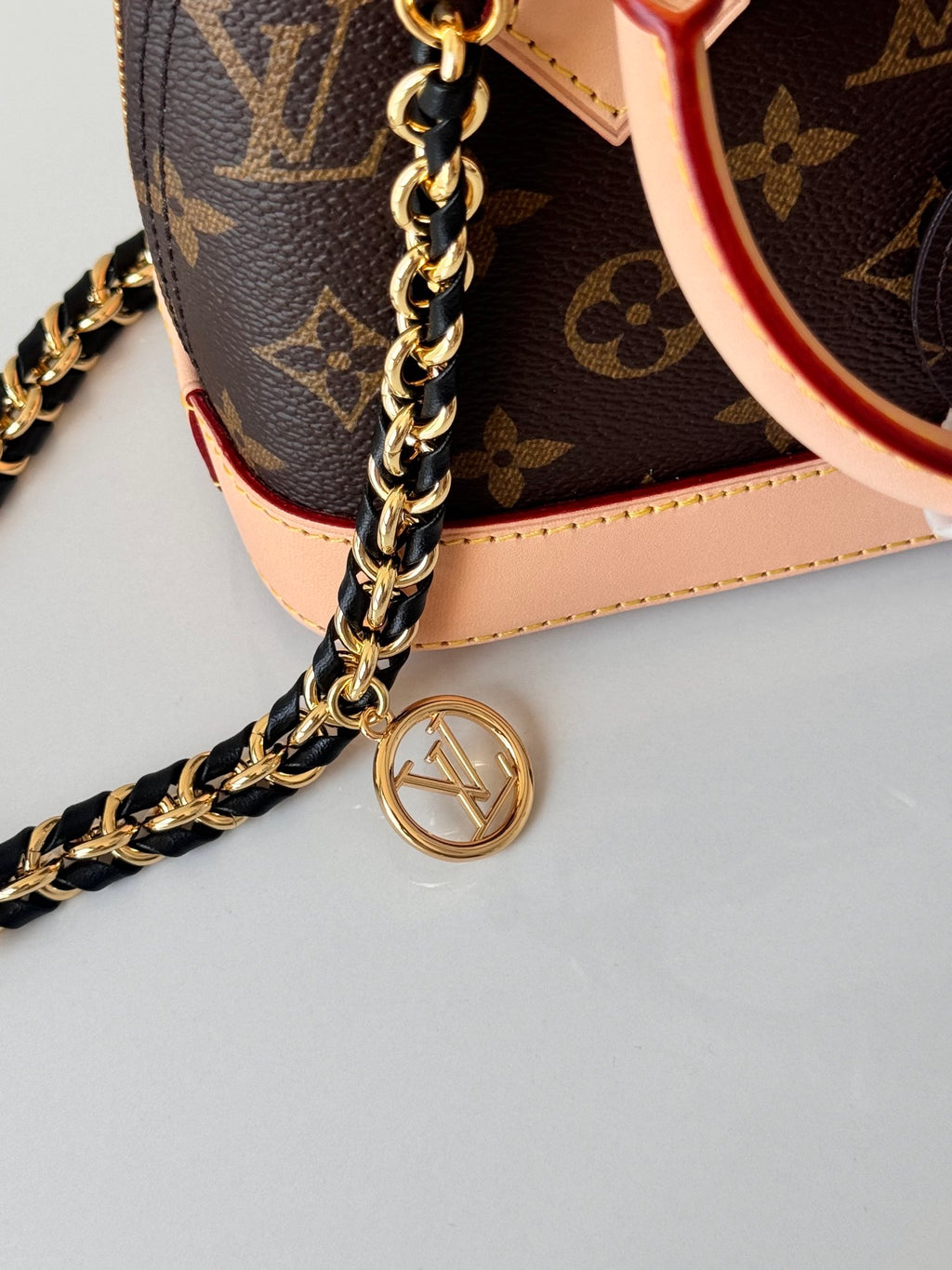 Alma BB White Monogram