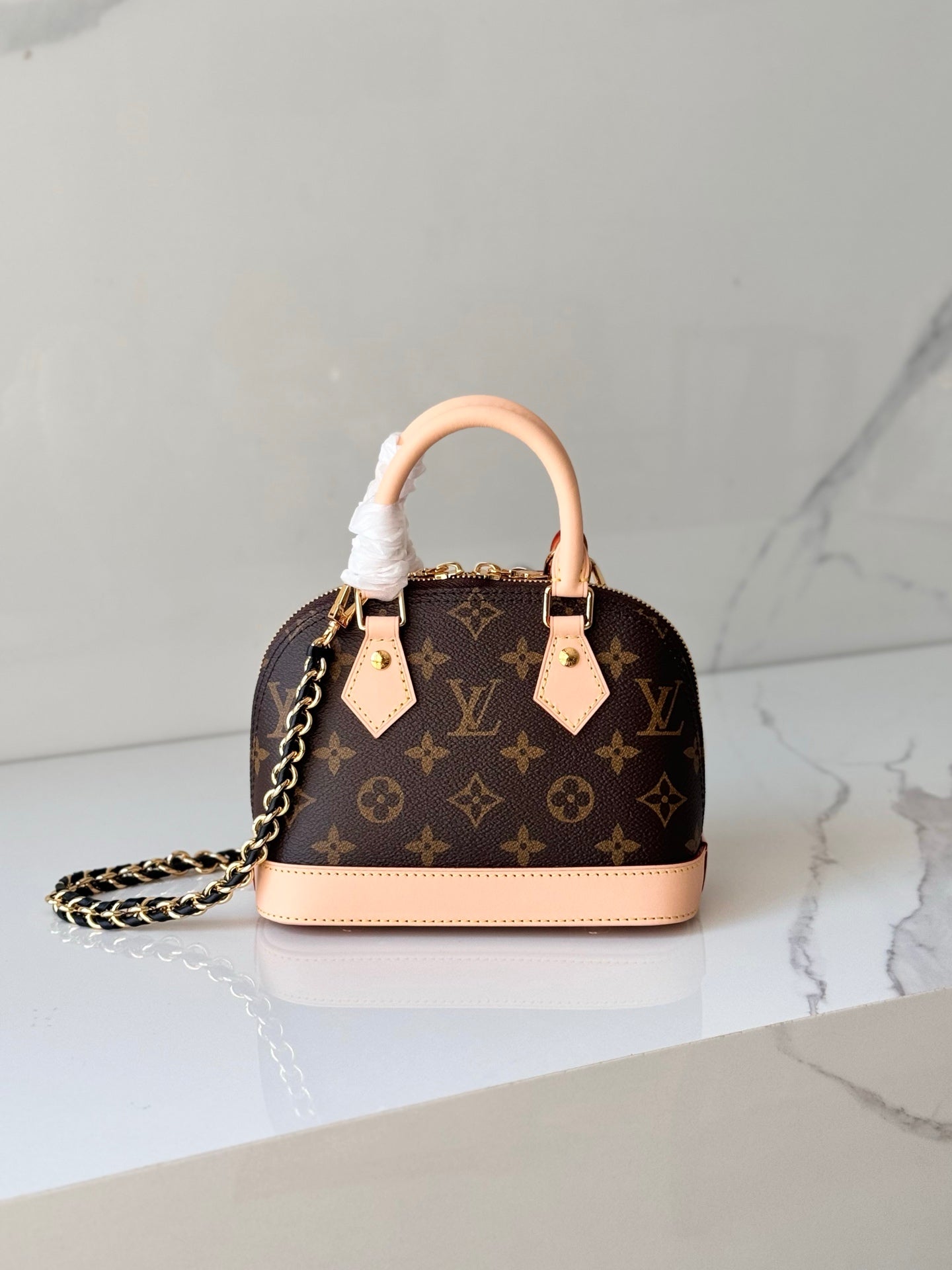 Alma BB White Monogram