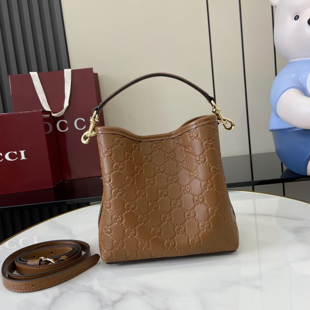 GG Emblem Brown Leather Shoulder Bag
