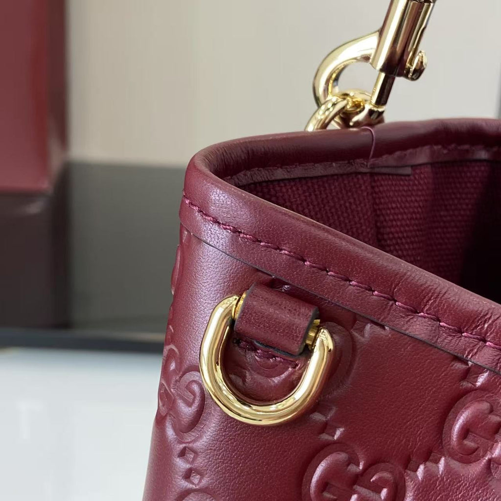 GG Emblem Burgundy Leather Shoulder Bag