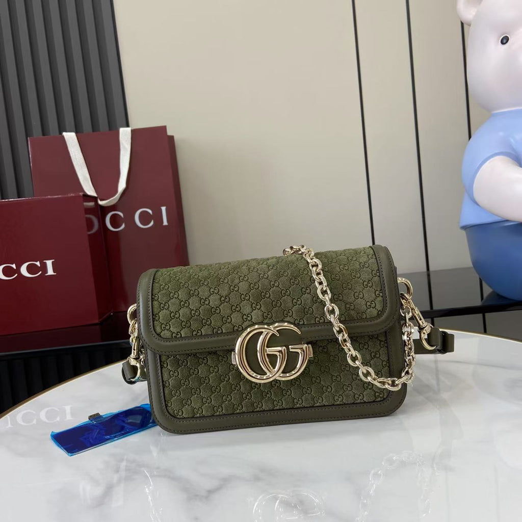 GG Marmont Small Green Shoulder Bag