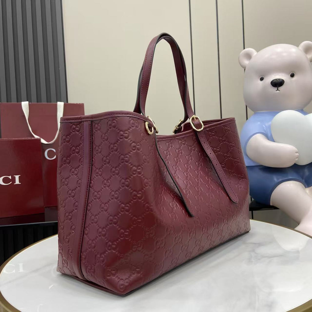 GG Emblem Large Leather Tote Bag