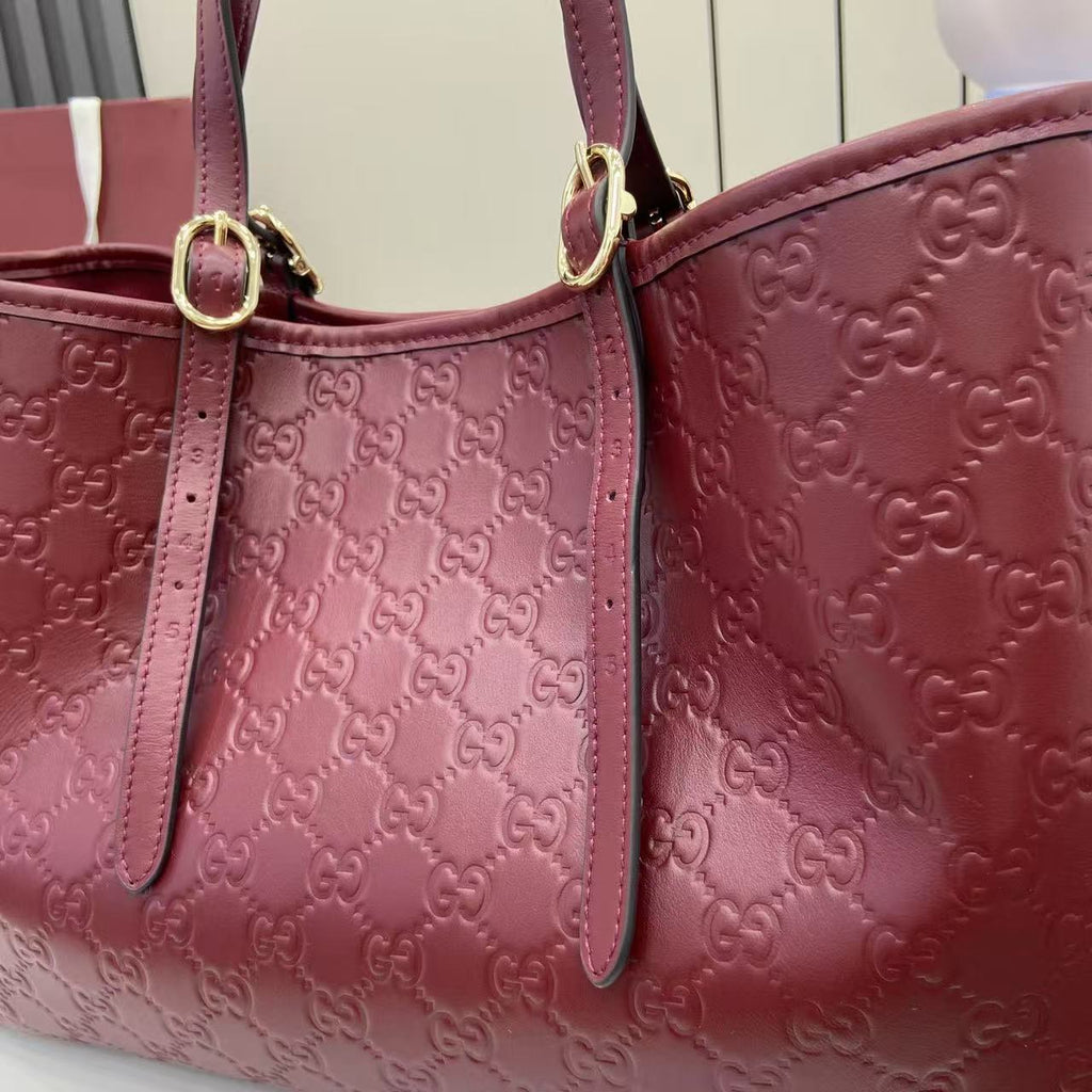 GG Emblem Large Leather Tote Bag
