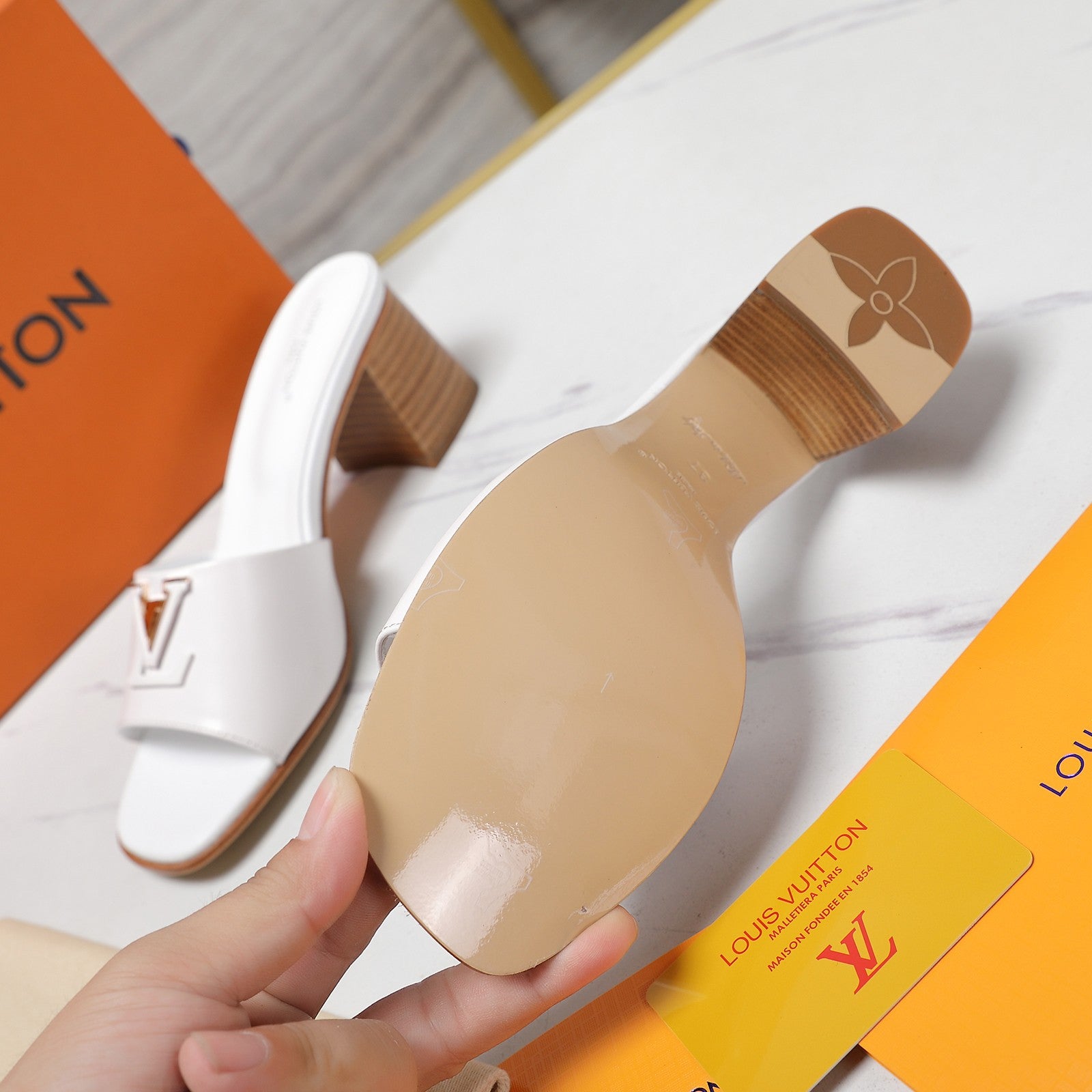 Leather High-Heeled Slippers