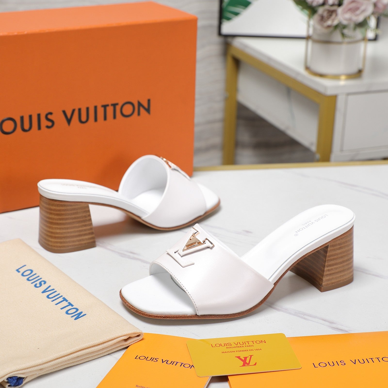 Leather High-Heeled Slippers