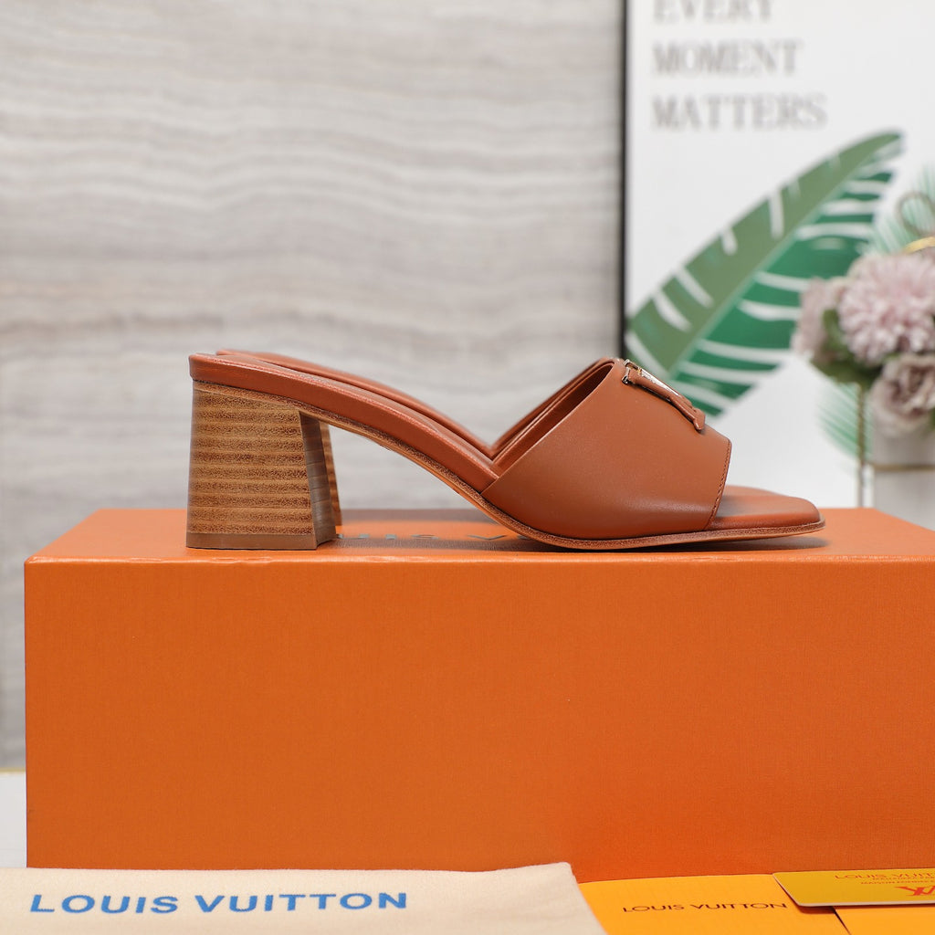 Leather High-Heeled Slippers