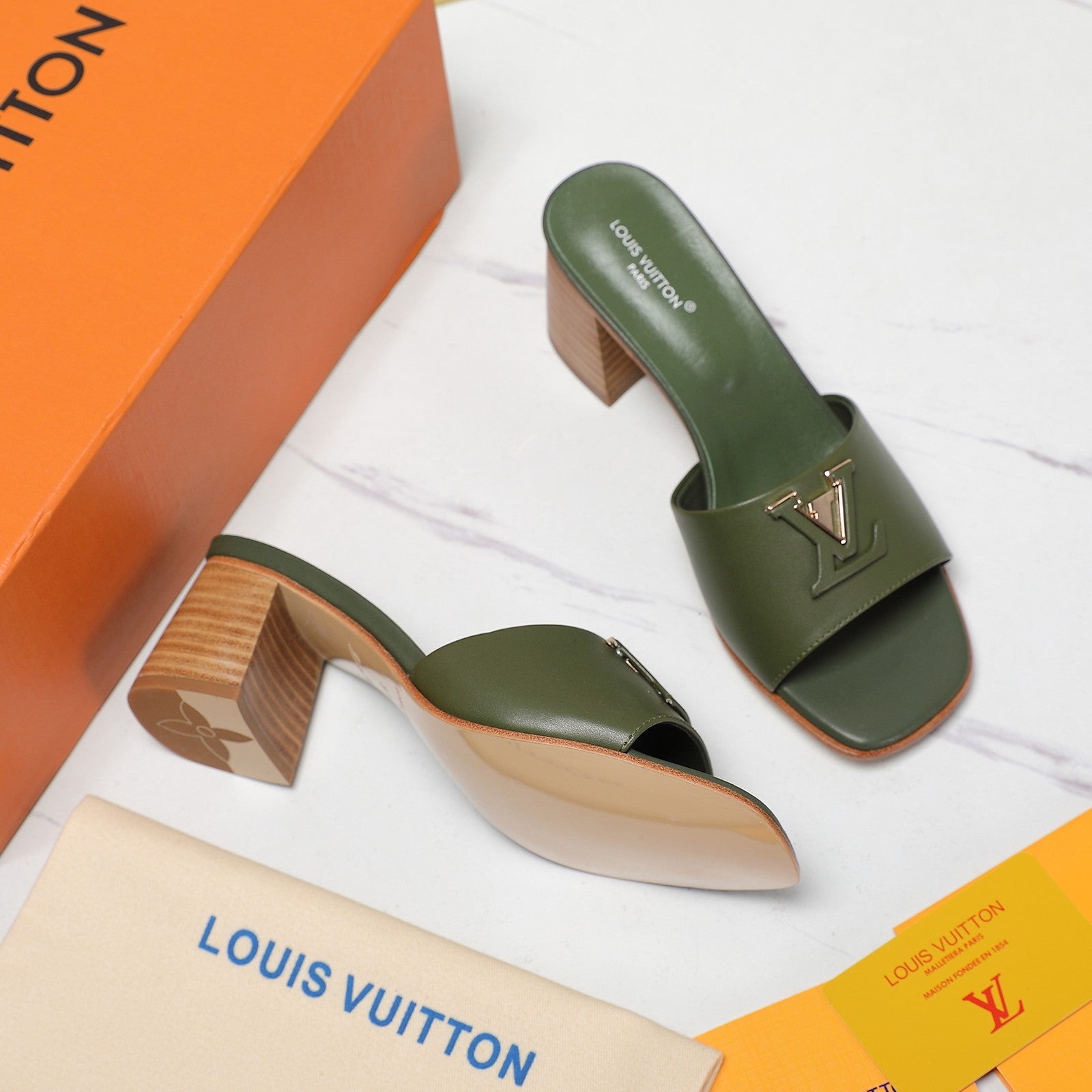 Leather High-Heeled Slippers