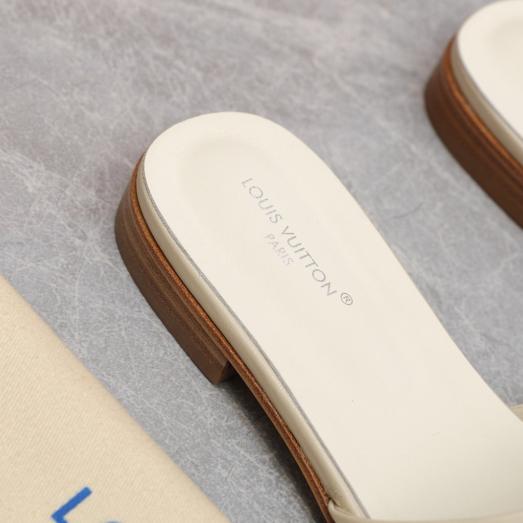 Leather Flat Slippers