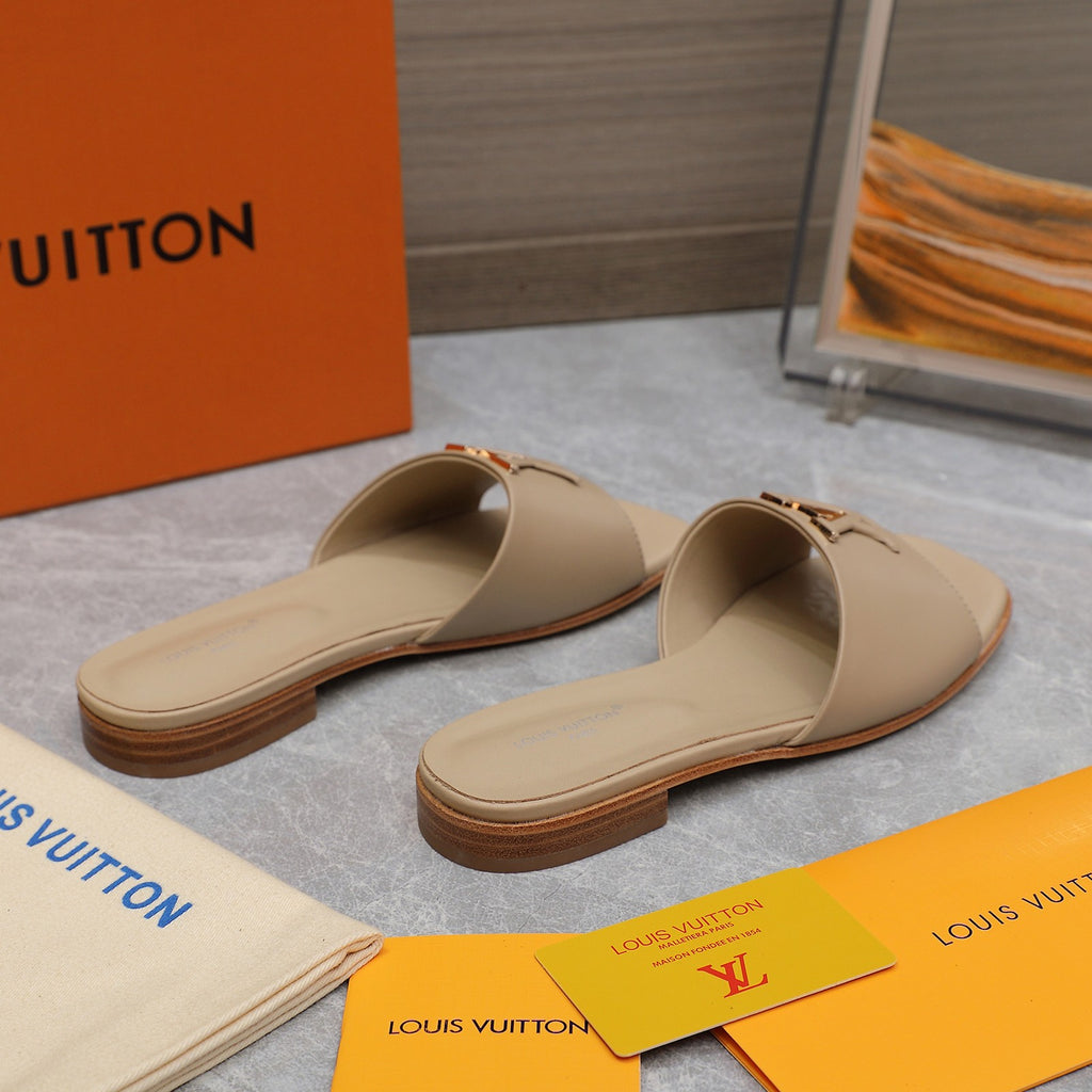 Beige Leather Slippers