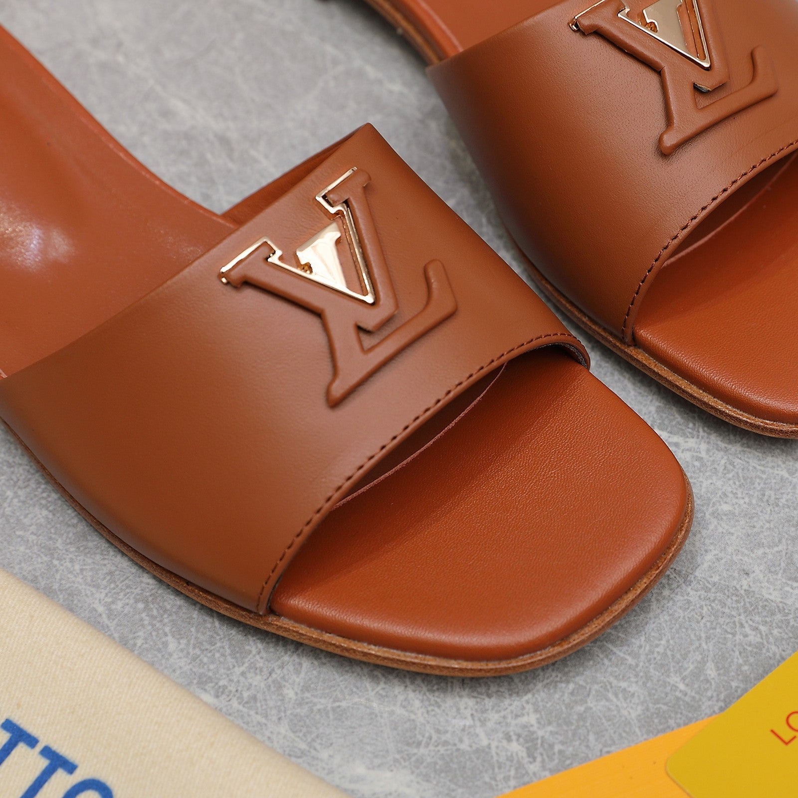 Women's Leather Slide Slippers