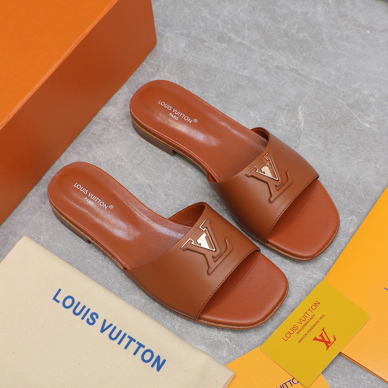 Women's Leather Slide Slippers