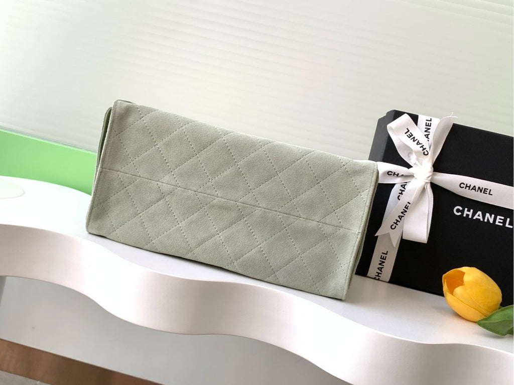 25 Medium Suede Bucket Bag