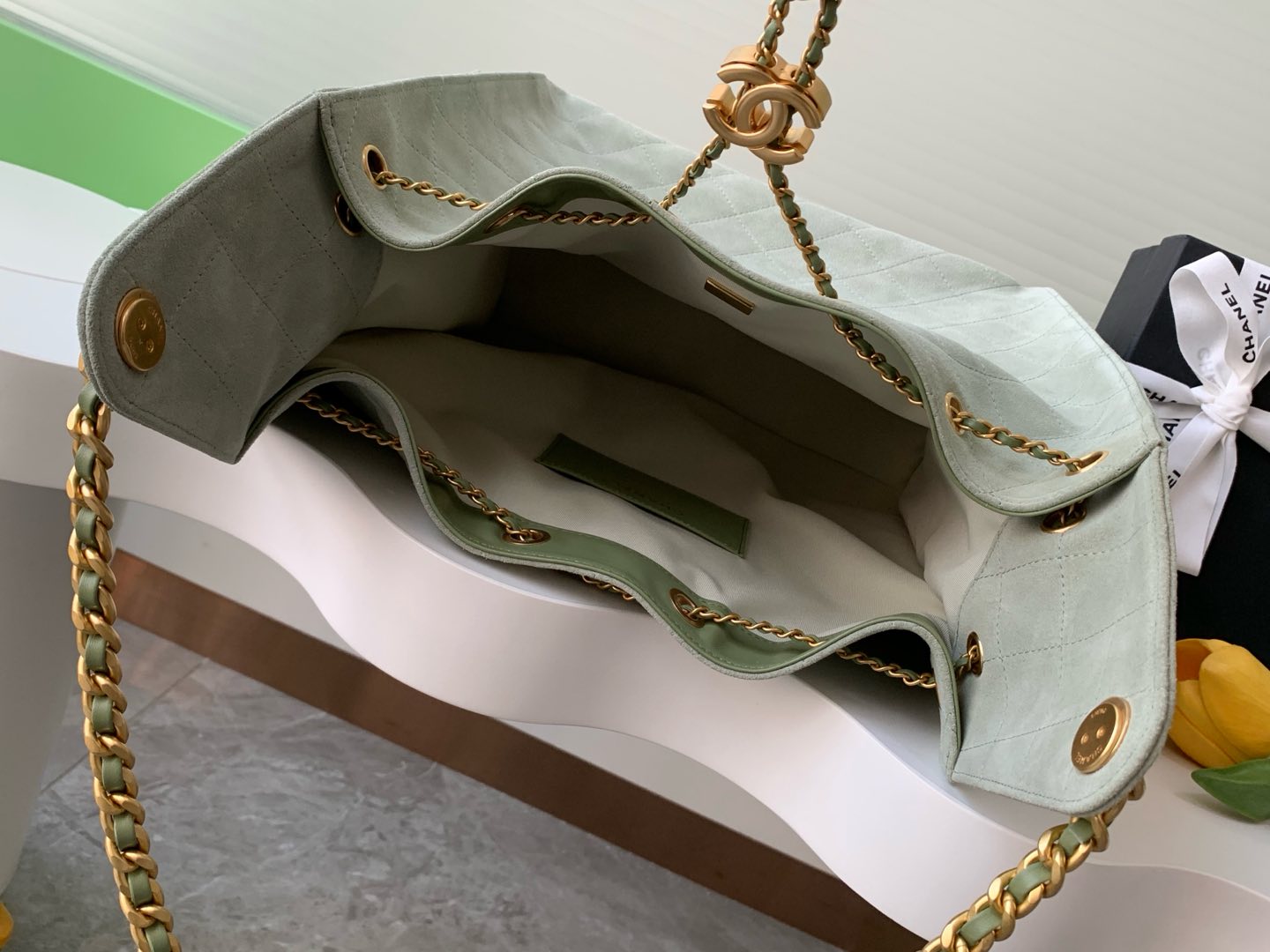 25 Large Suede Bucket Bag