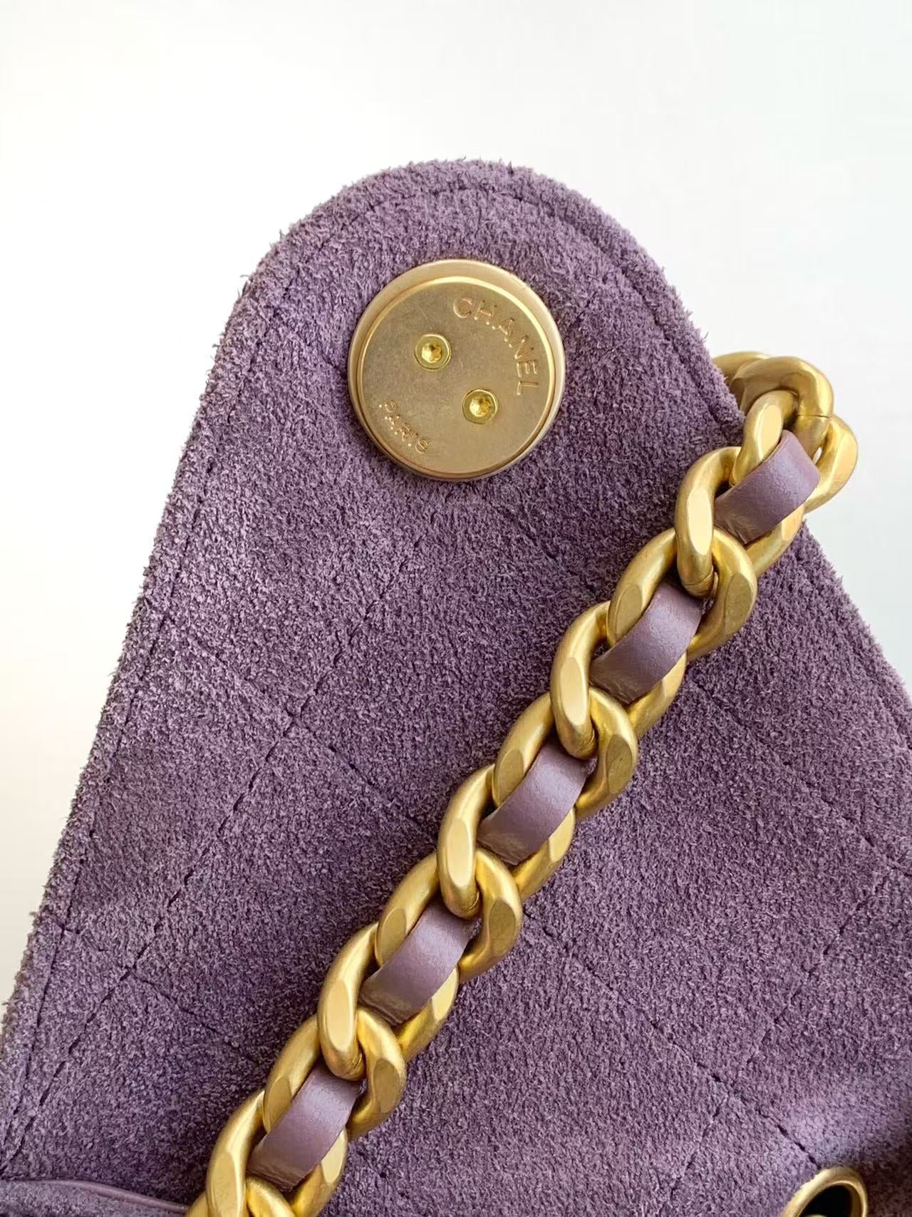 25 Medium Suede Bucket Bag