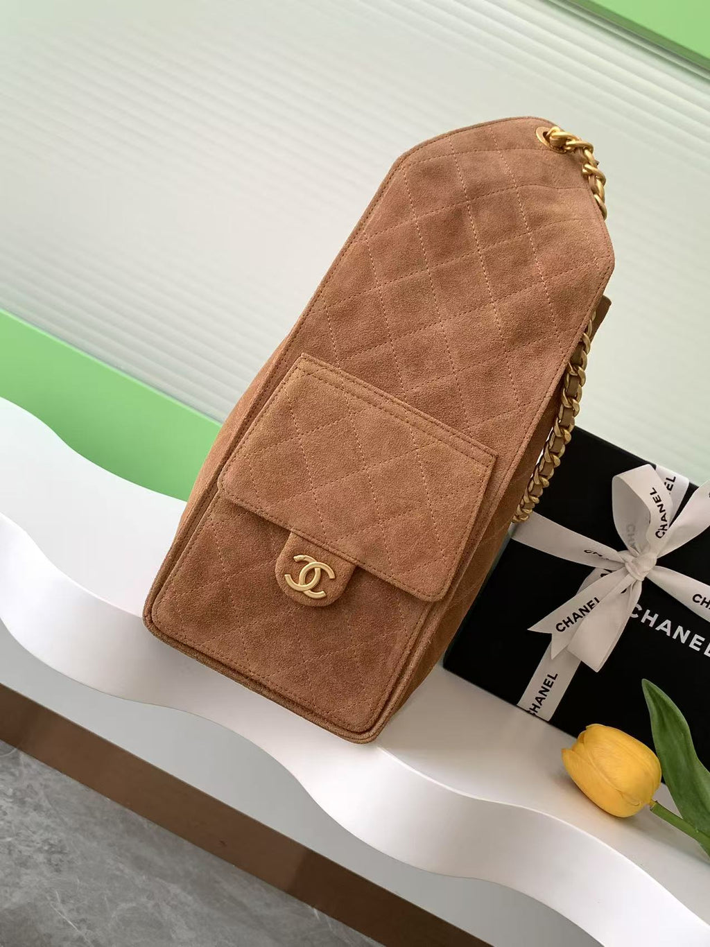 25 Large Suede Bucket Bag