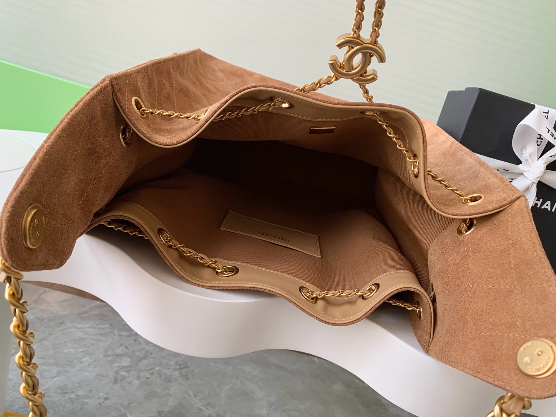25 Large Suede Bucket Bag