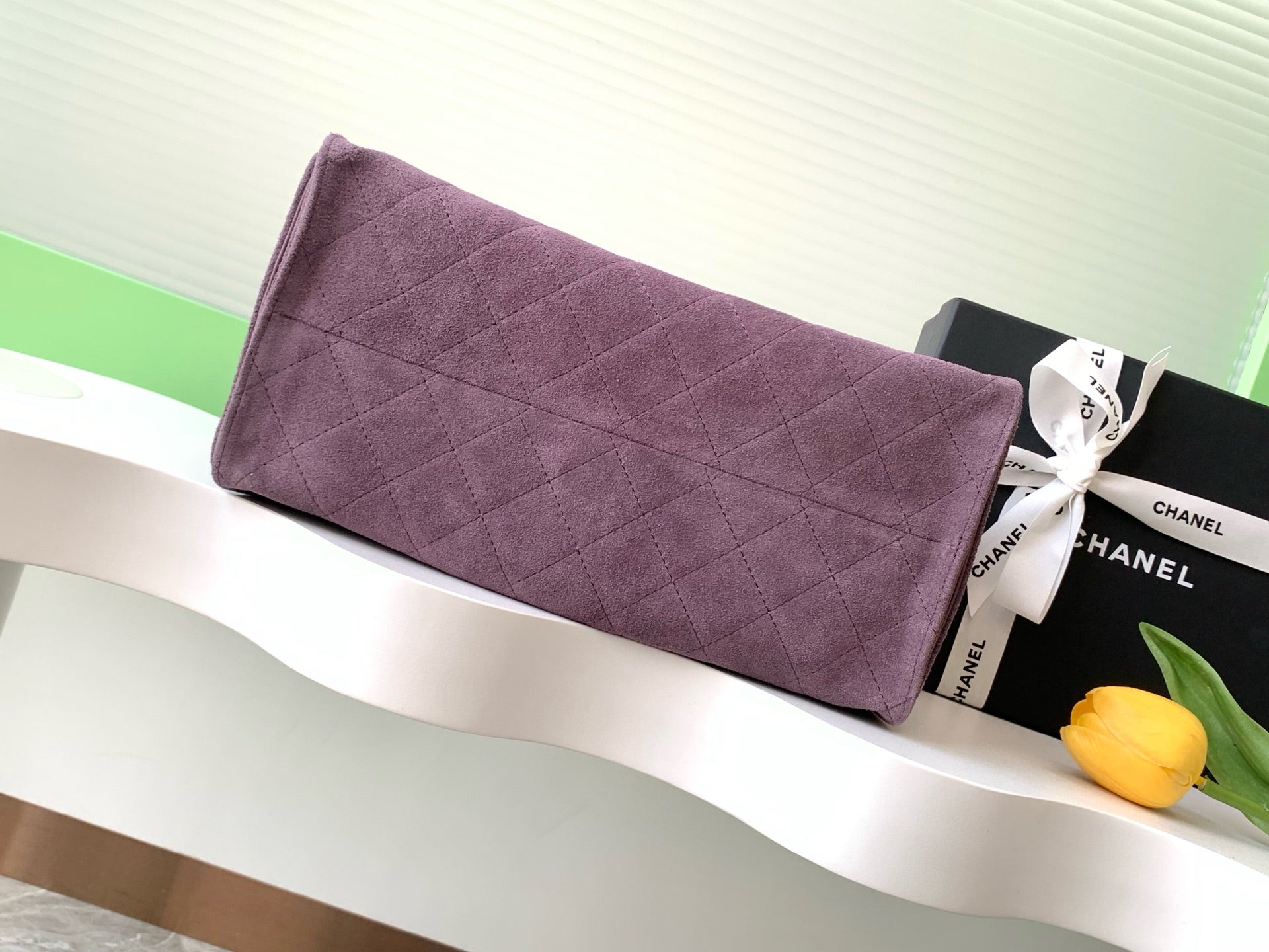 25 Large Suede Bucket Bag