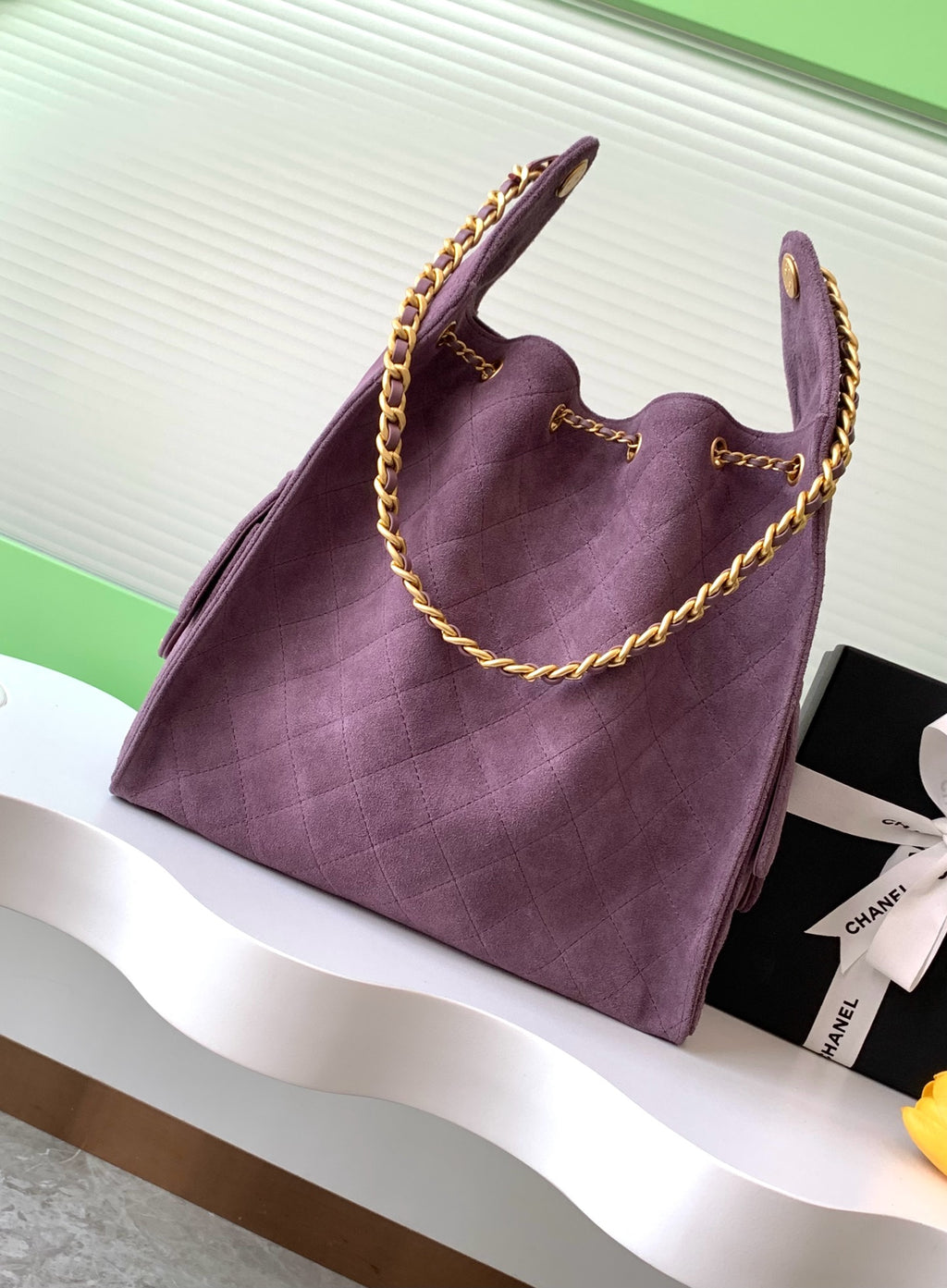 25 Large Suede Bucket Bag