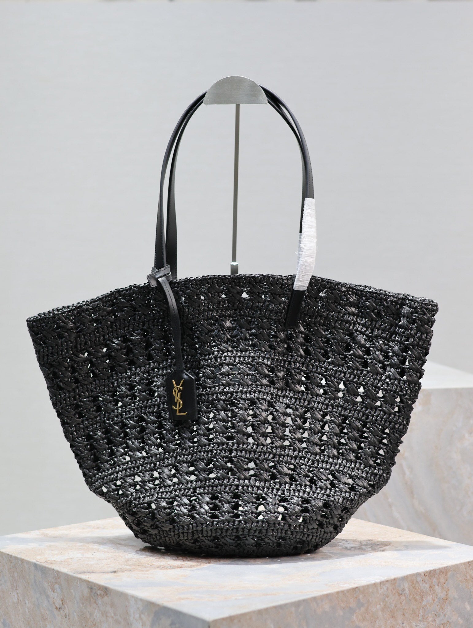 Raffia Medium Tote Bag
