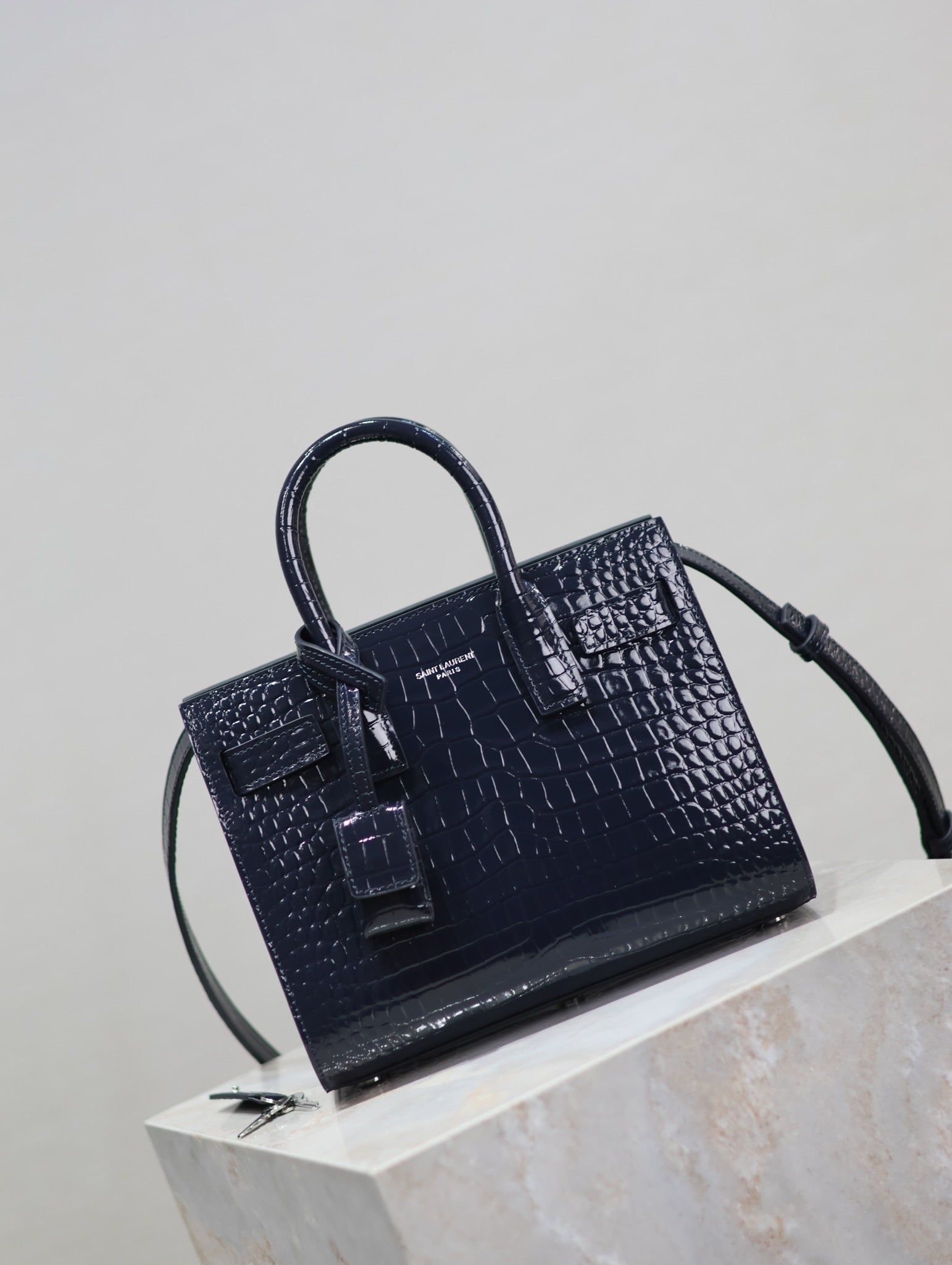 Sac De Jour Nano Bag