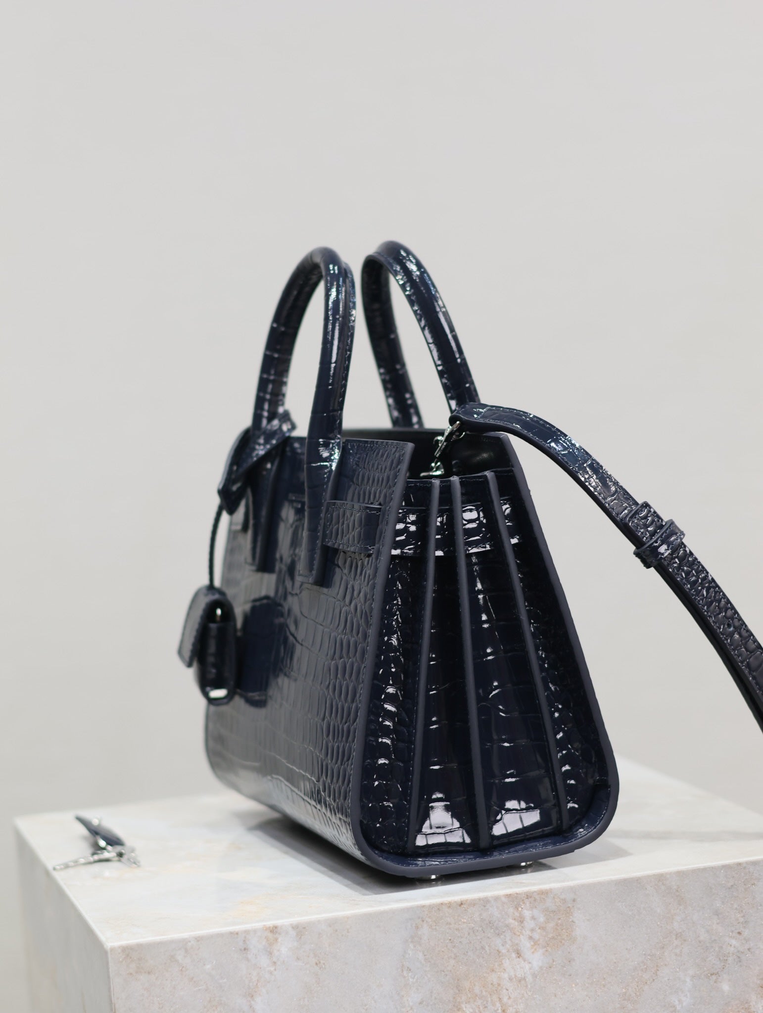 Sac De Jour Nano Bag