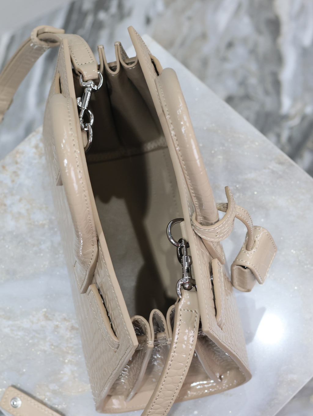 Sac De Jour Nano Bag