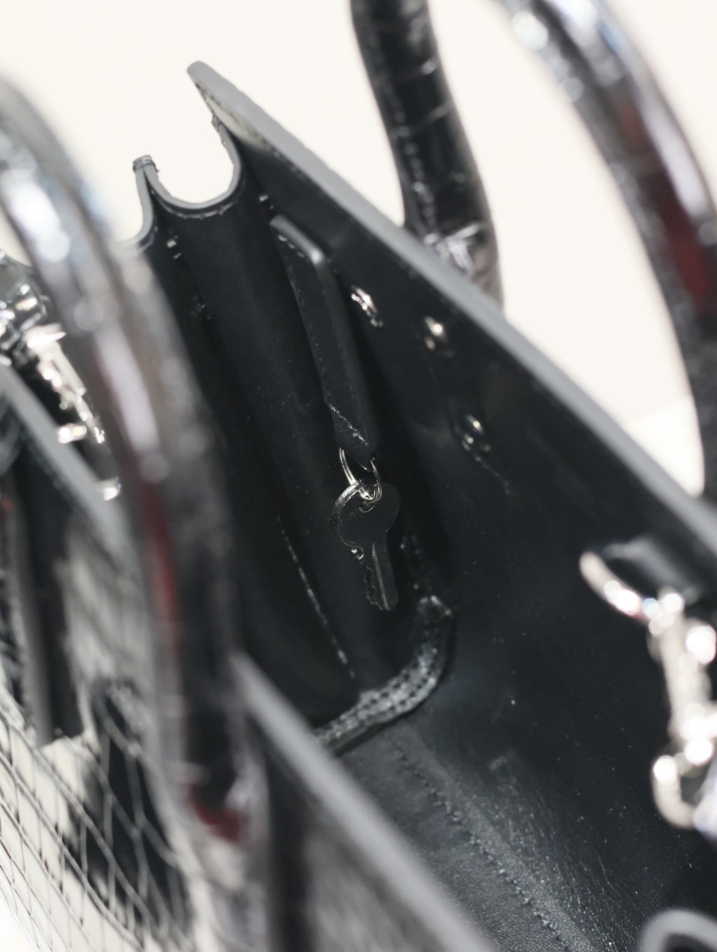 Sac De Jour Nano Bag