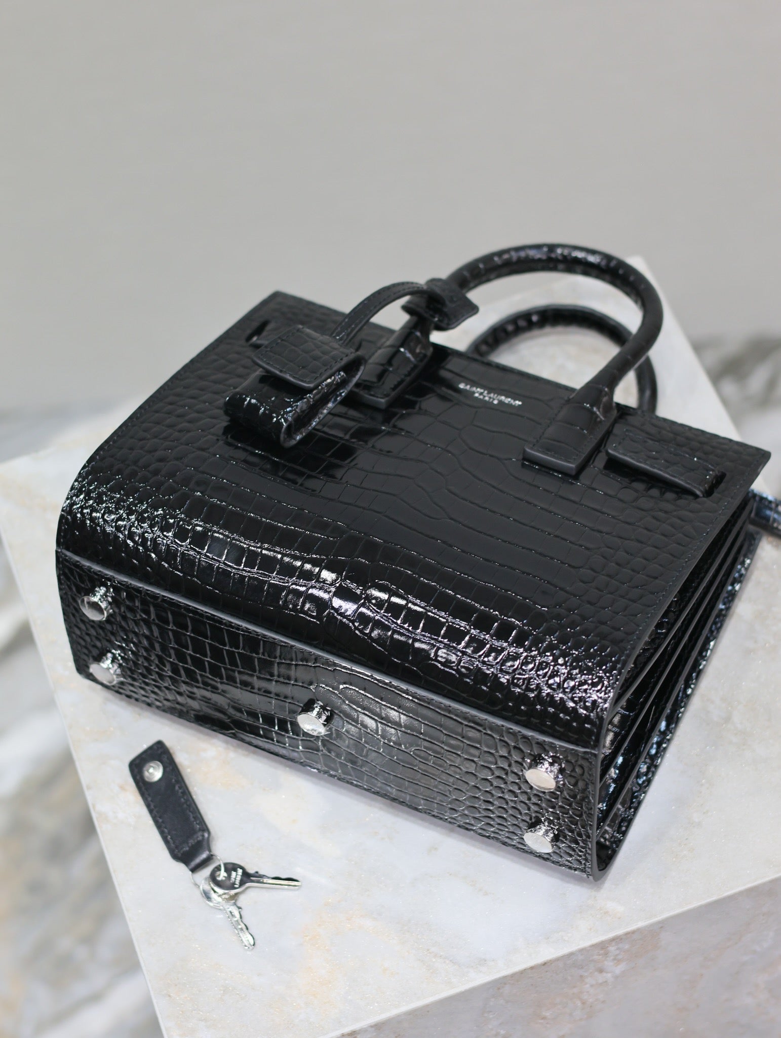 Sac De Jour Nano Bag