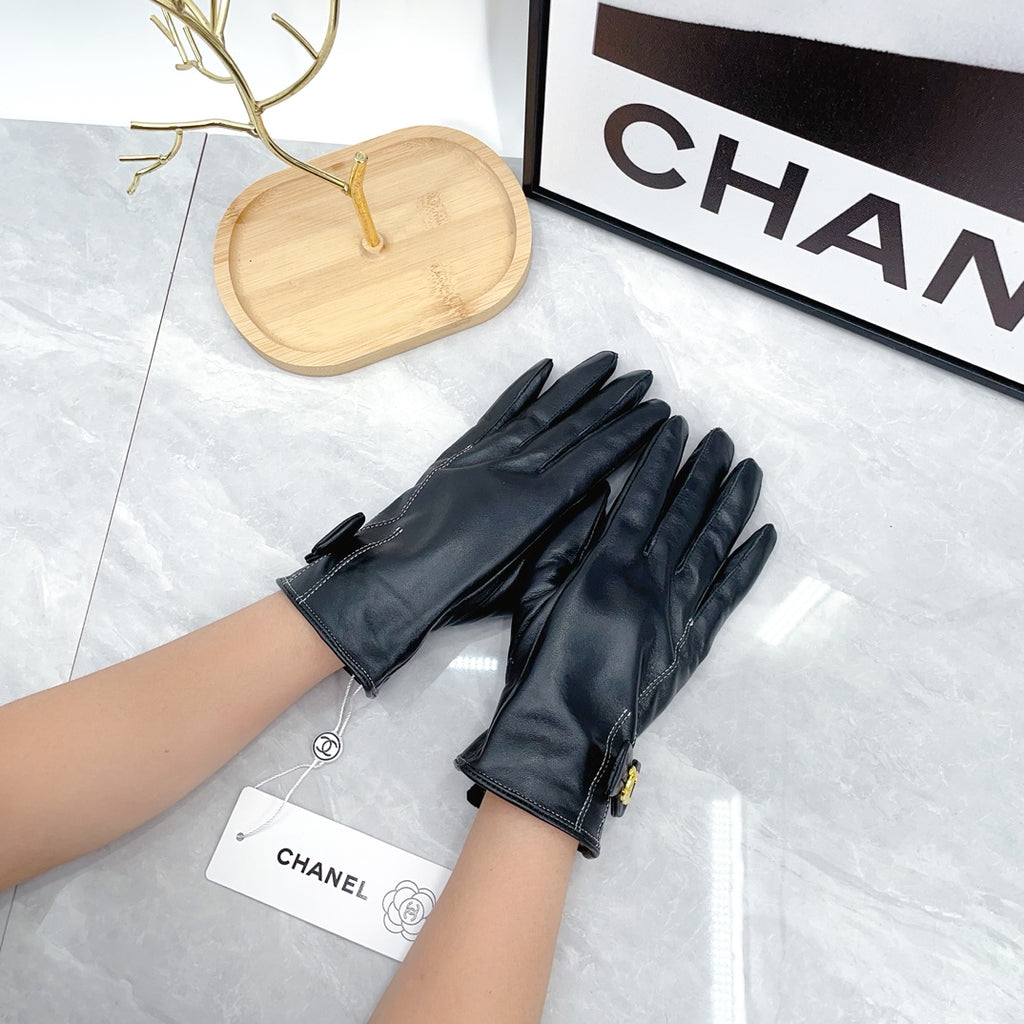 Leather Bow Detail Gloves