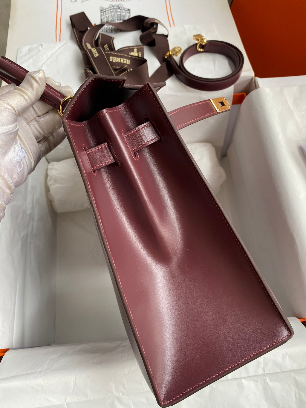 Kelly 32cm Box Leather Handbag