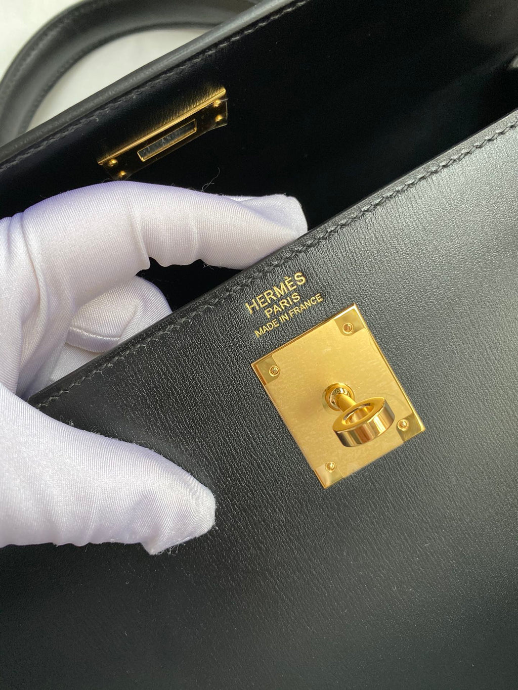 Kelly 32cm Box Leather Handbag