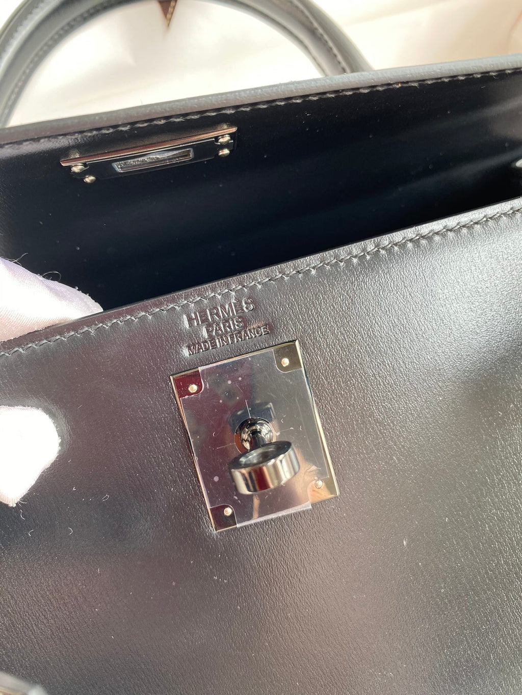 Kelly 25cm Box Leather Handbag