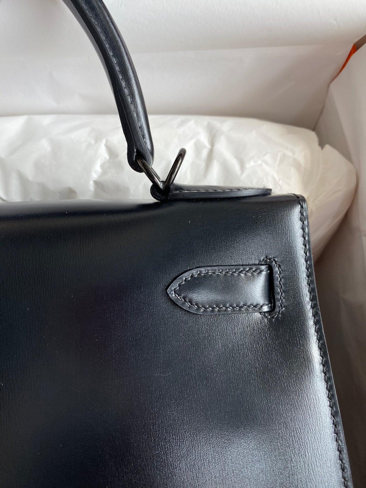 Kelly 25cm Box Leather Handbag