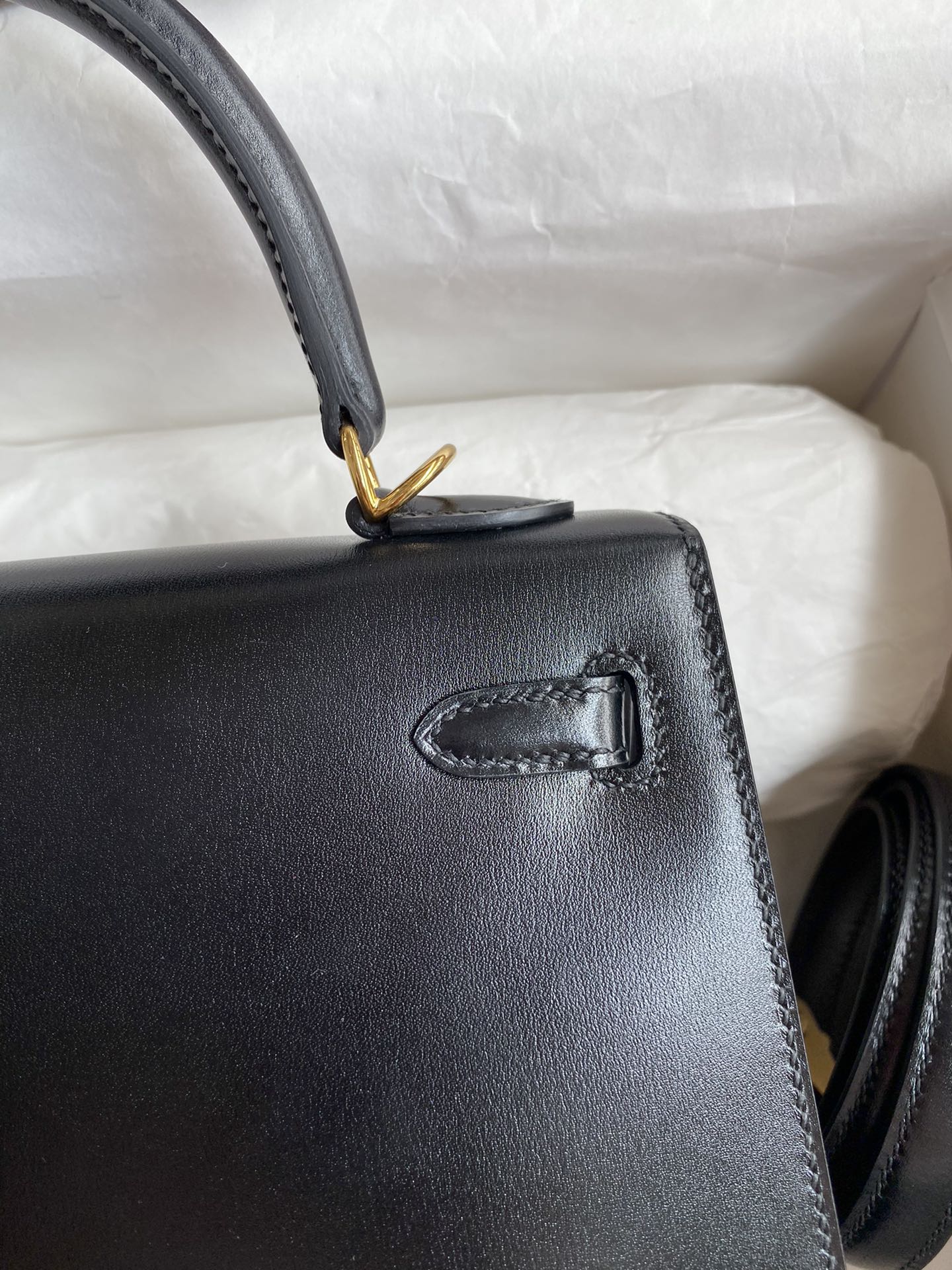 Kelly 25cm Box Leather Handbag