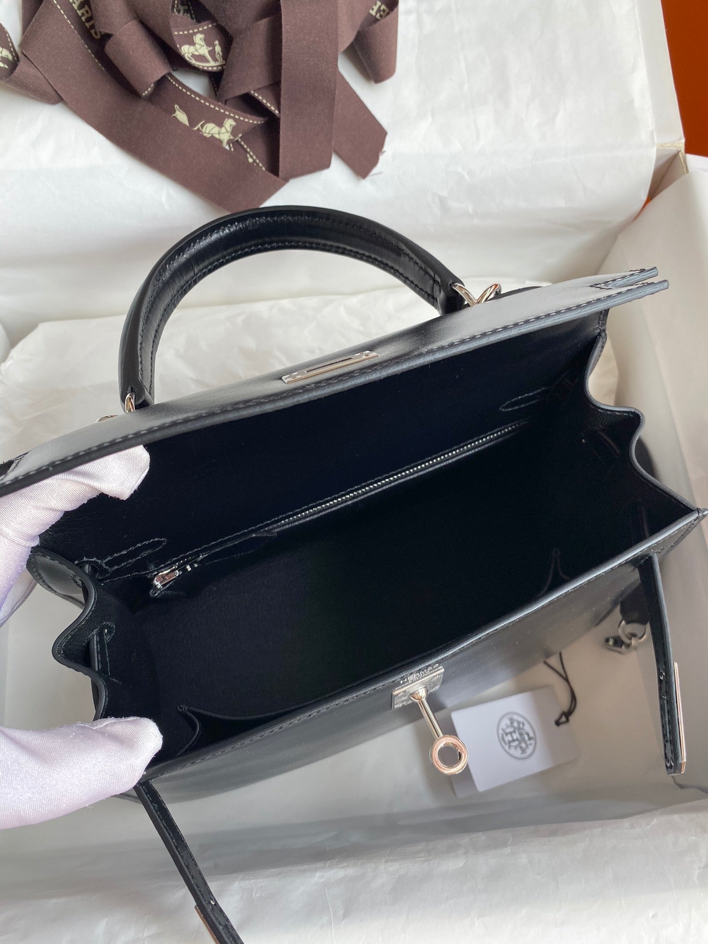 Kelly 25cm Box Leather Handbag