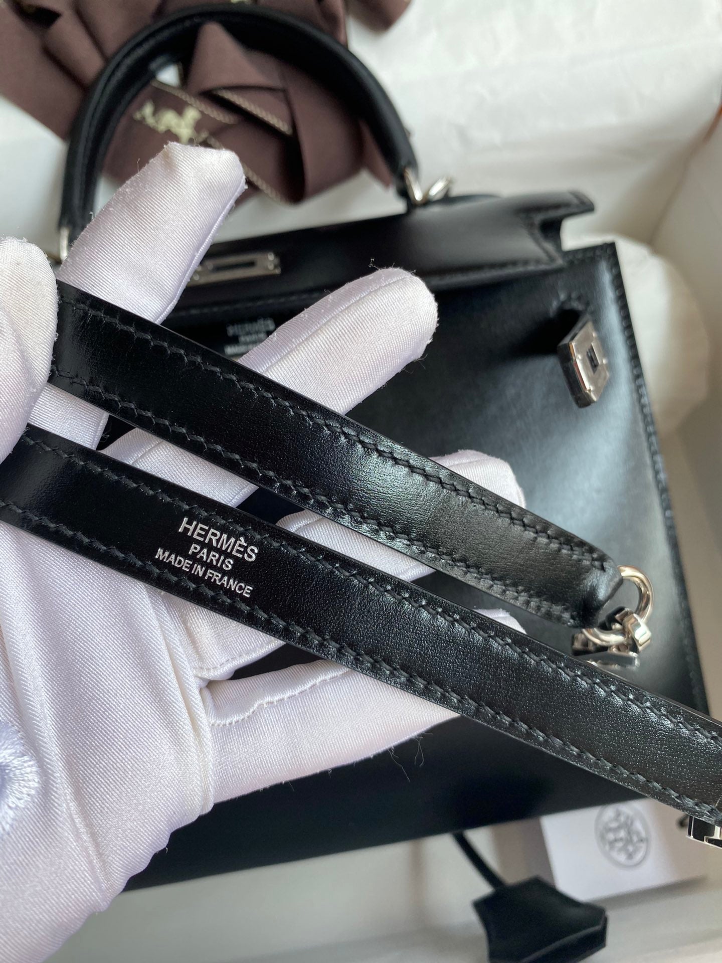 Kelly 25cm Box Leather Handbag