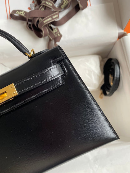 Mini Kelly 19cm Box Leather Handbag