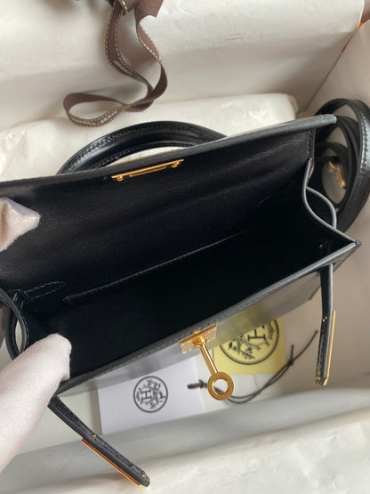 Mini Kelly 19cm Box Leather Handbag