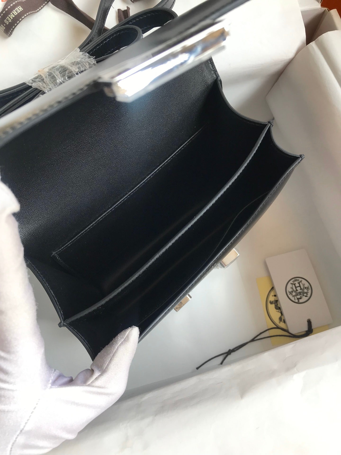 Constance 19cm Box Leather Handbag