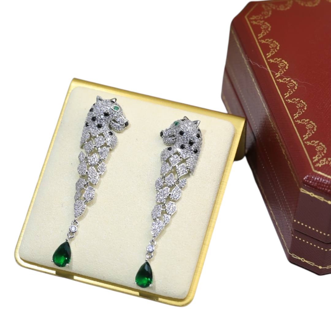 Panthère Emerald Tassel Earrings