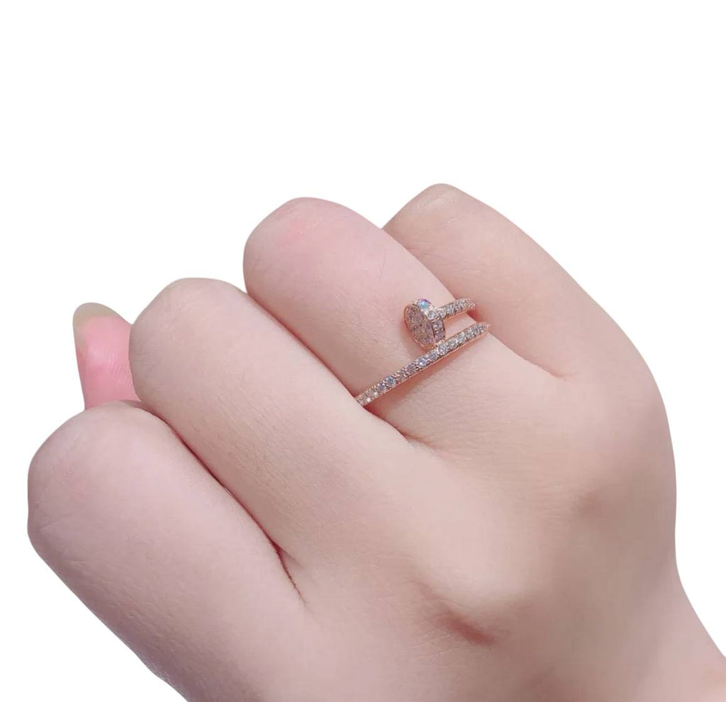 Juste un Clou Full Diamond Ring