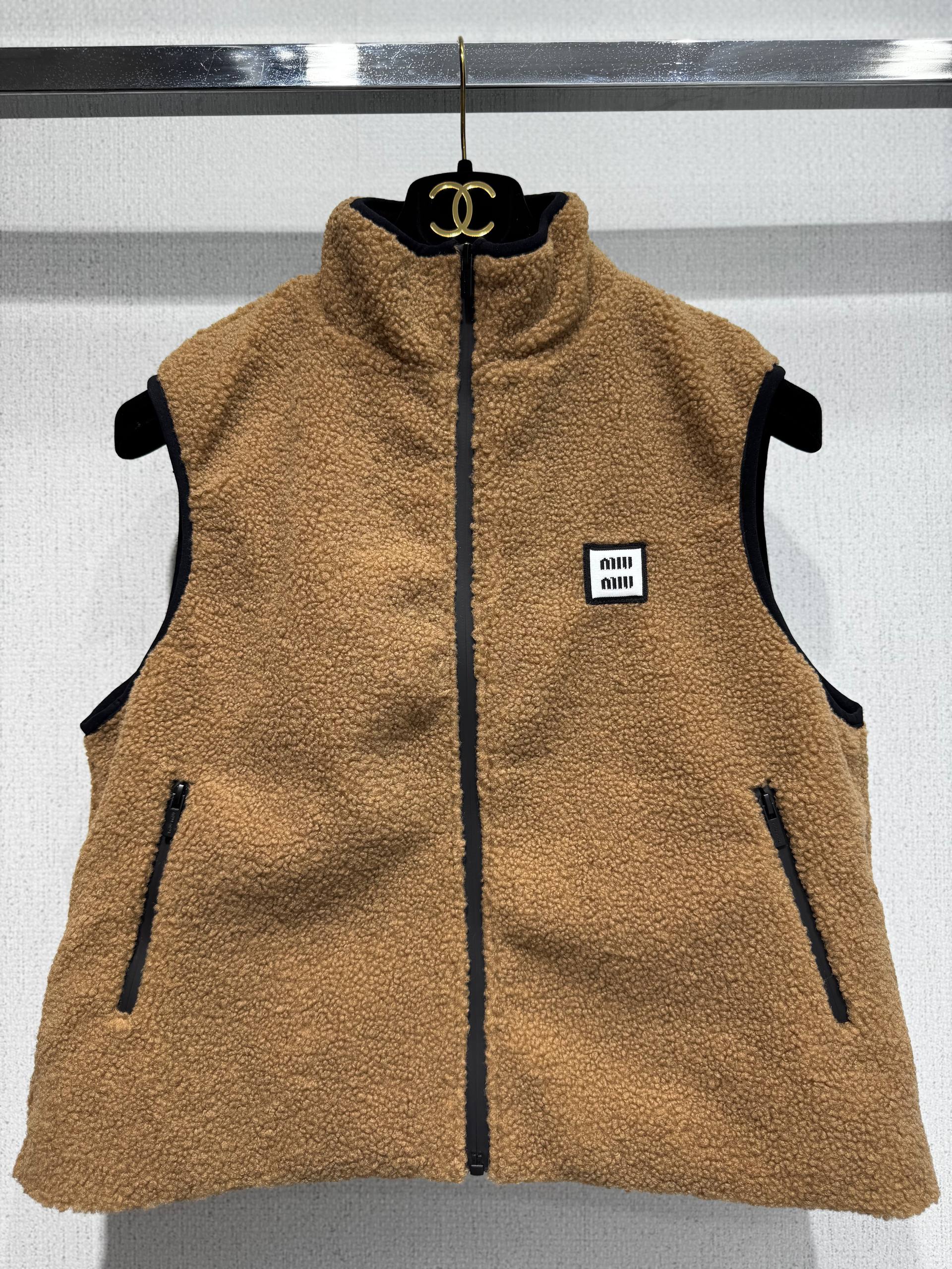 Cashmere Vest