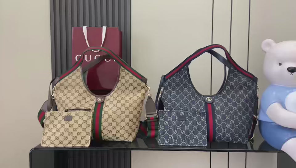 Giglio GG Supreme Tote Bag with Pouch